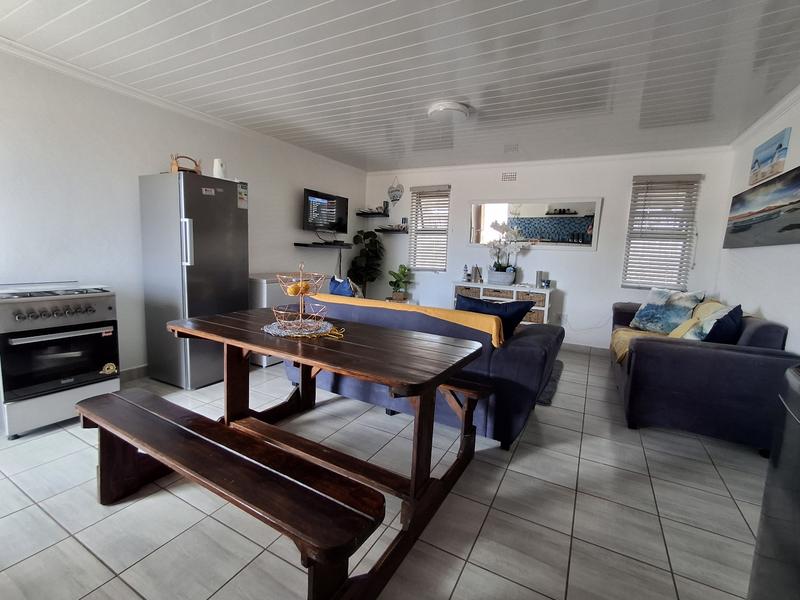 2 Bedroom Property for Sale in Duyker Eiland Western Cape